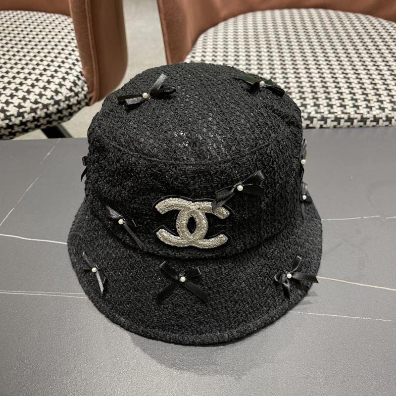 Chanel Caps Refined 259998