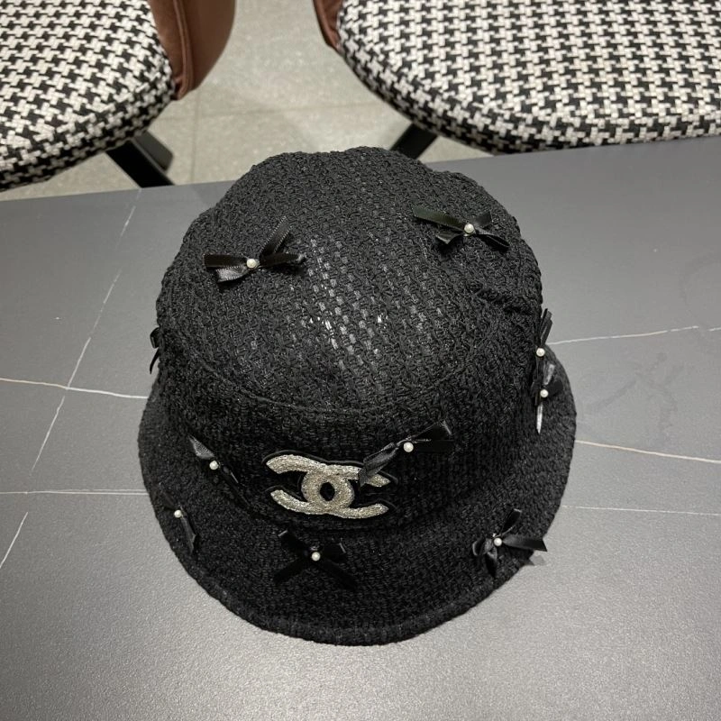 Chanel Caps Refined 259998