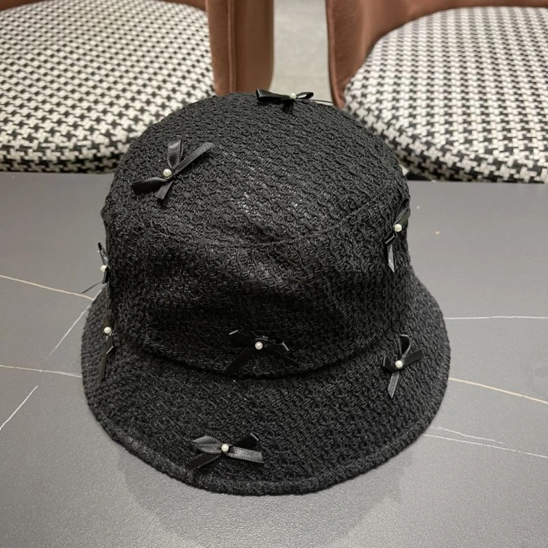 Chanel Caps Refined 259998