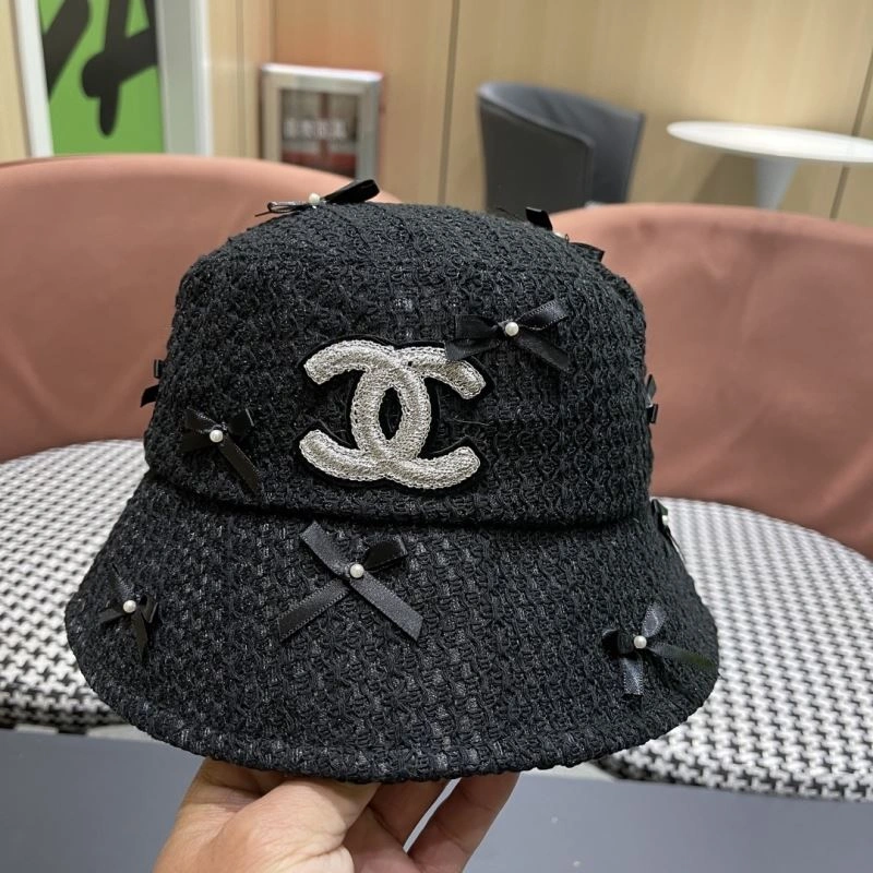 Chanel Caps Refined 259998