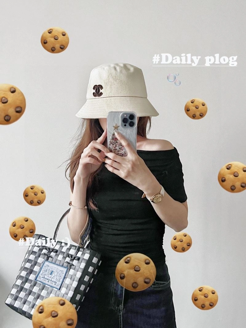 Chanel Caps Seasonal 259992
