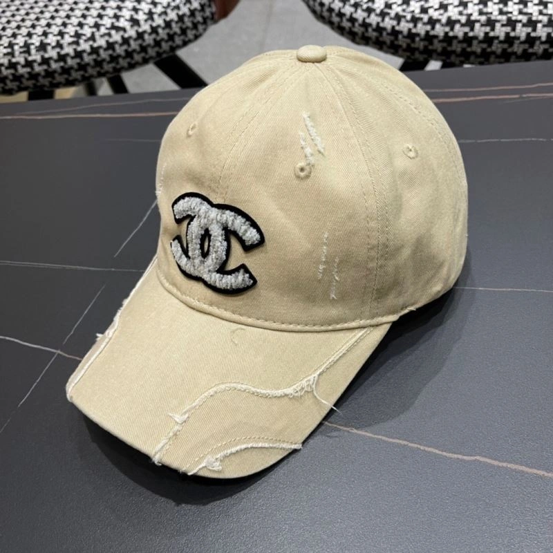 Casual Chanel Caps 259976