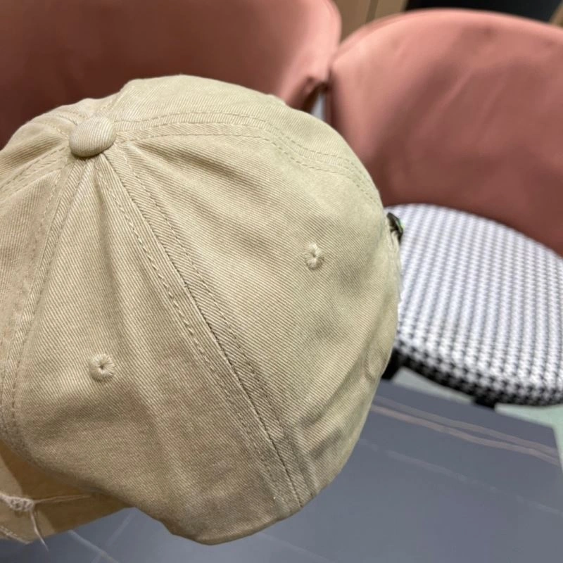 Casual Chanel Caps 259976