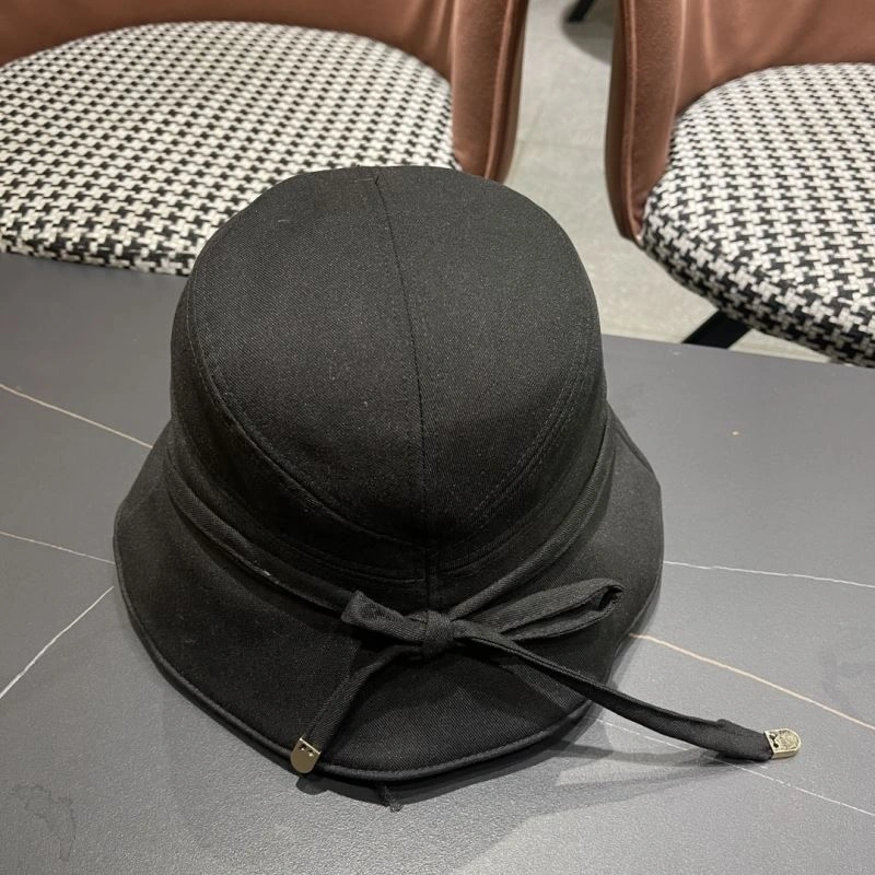 FashionForward Chanel Caps 259950