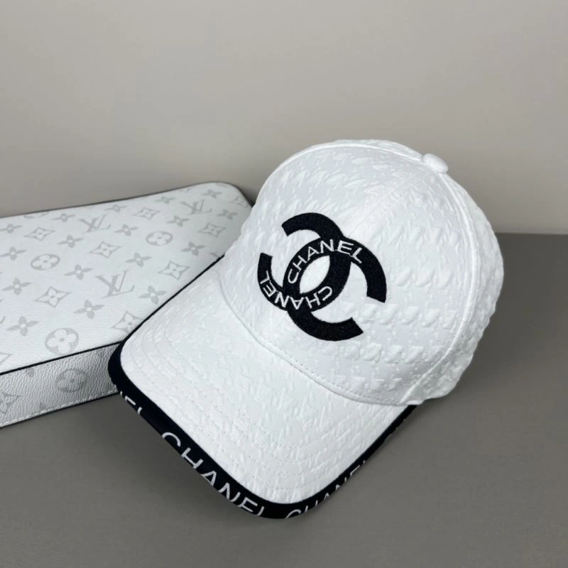 Compact Chanel Caps 259936