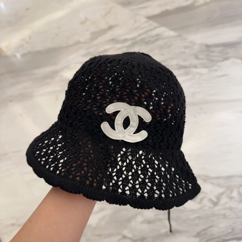 Chanel Caps Versatile 259929