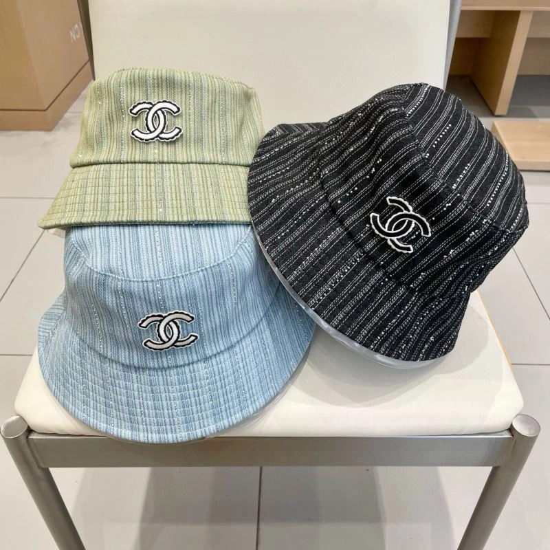 Trendsetting Chanel Caps 259918