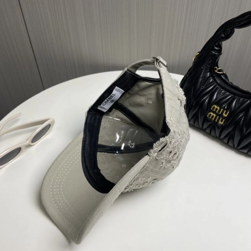 Chanel Caps WellDesigned 259881