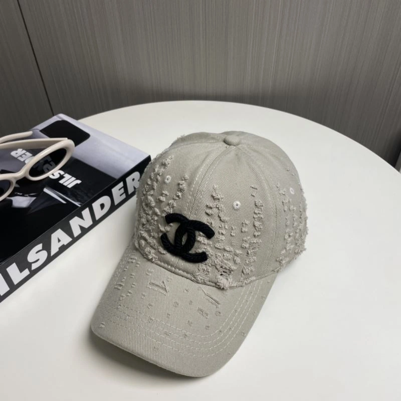 Chanel Caps WellDesigned 259881