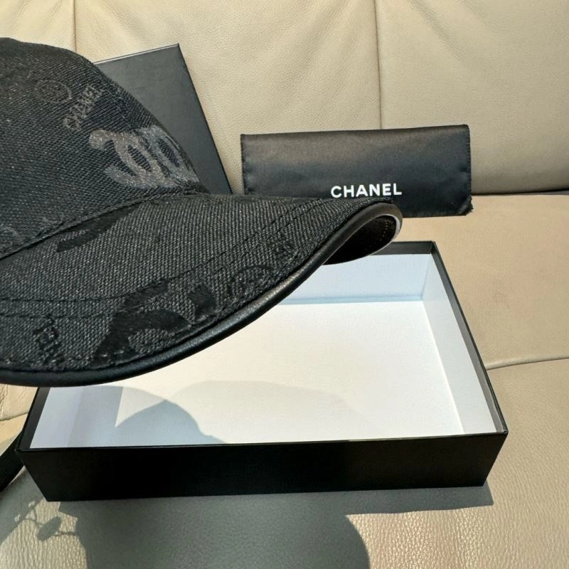 Comfortable Chanel Caps 259878