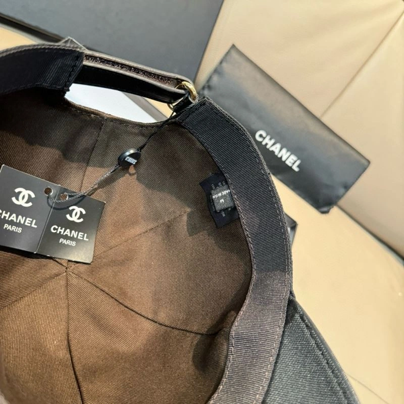 Comfortable Chanel Caps 259878