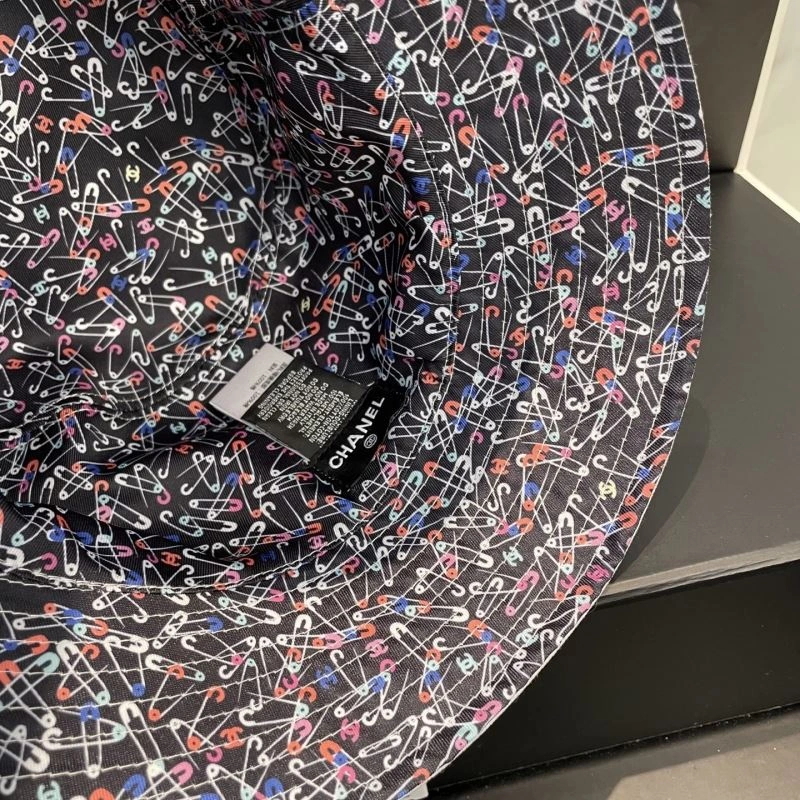 Chanel Caps Tailored 259893