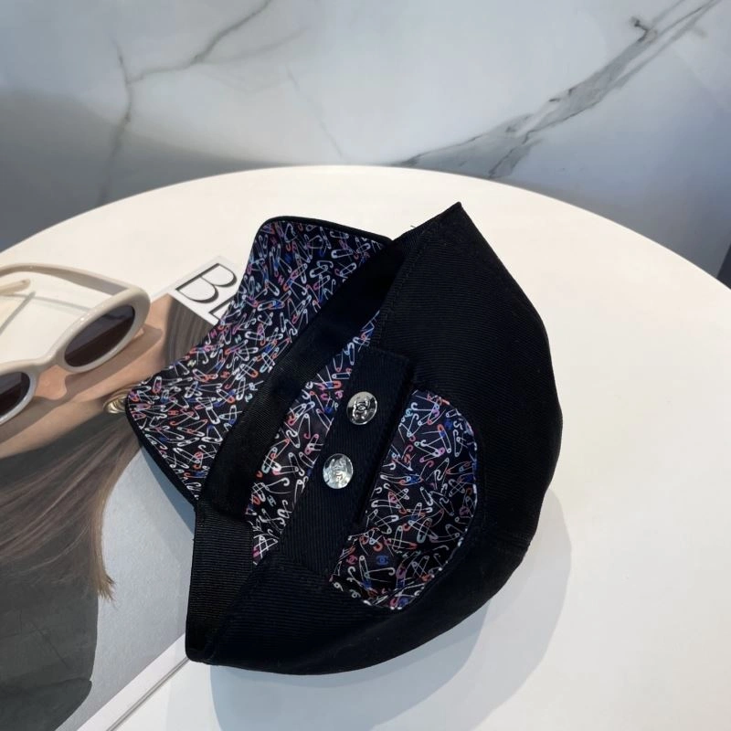 Chanel Caps FreshLook 259880
