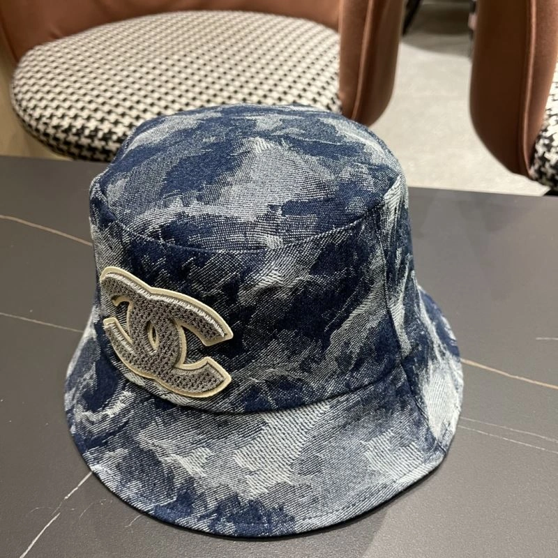 Casual Chanel Caps 259903