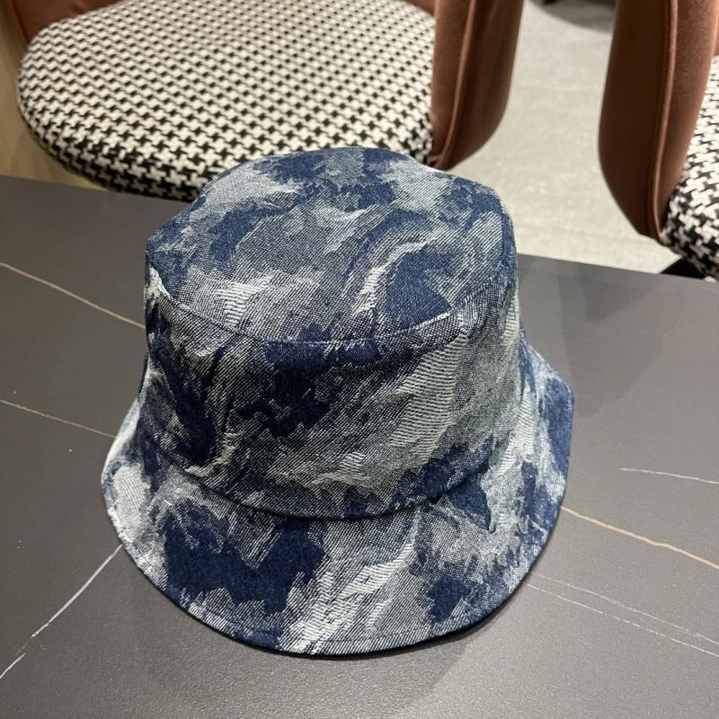 Casual Chanel Caps 259903