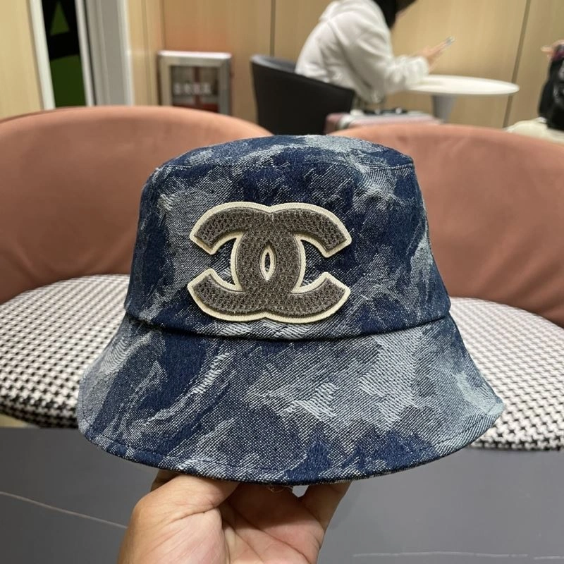 Casual Chanel Caps 259903