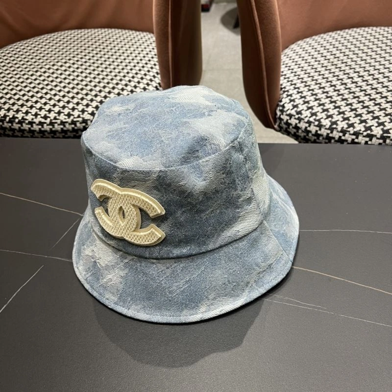 Chanel Caps UrbanChic 259905