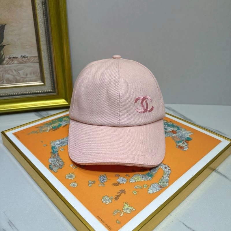 WellDesigned Chanel Caps 259845