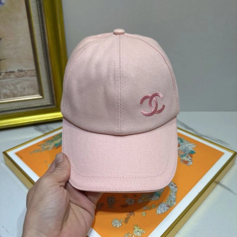 WellDesigned Chanel Caps 259845