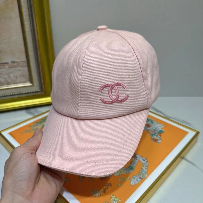 WellDesigned Chanel Caps 259845