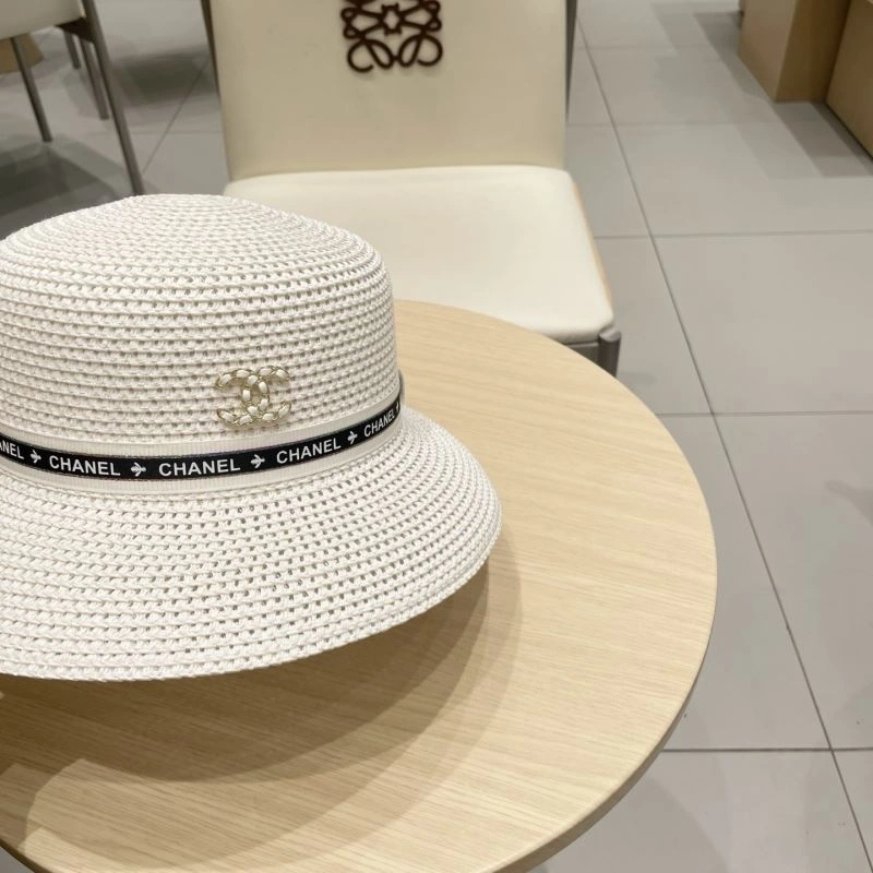Lightweight Chanel Caps 259854