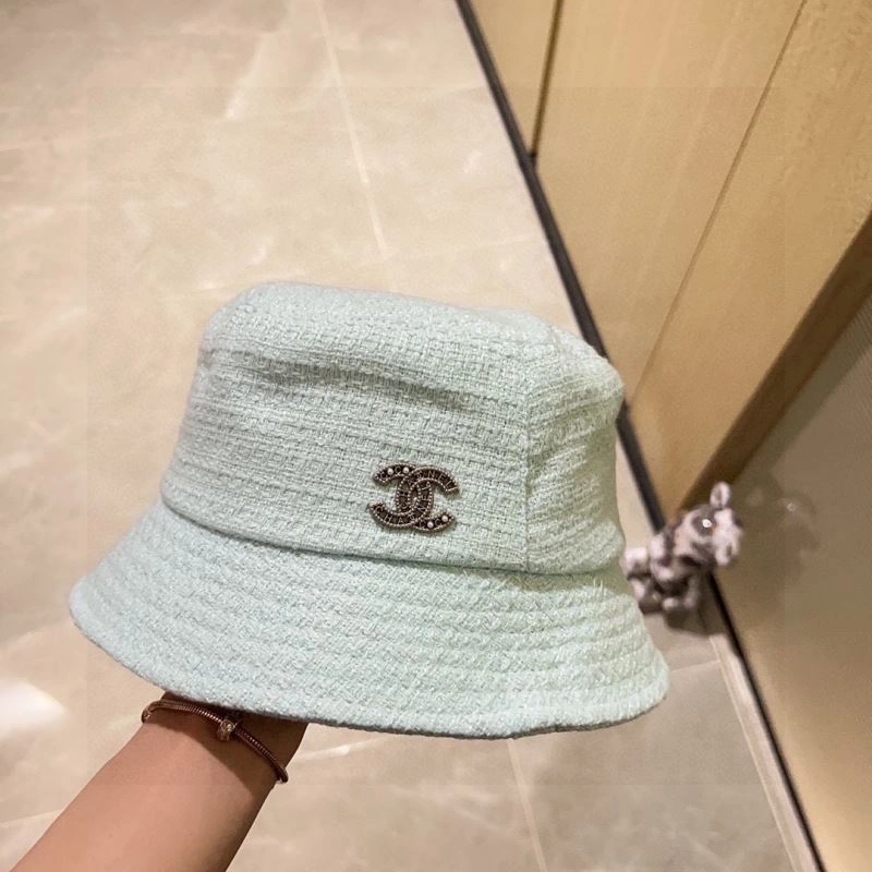 Chanel Caps UrbanChic 259797