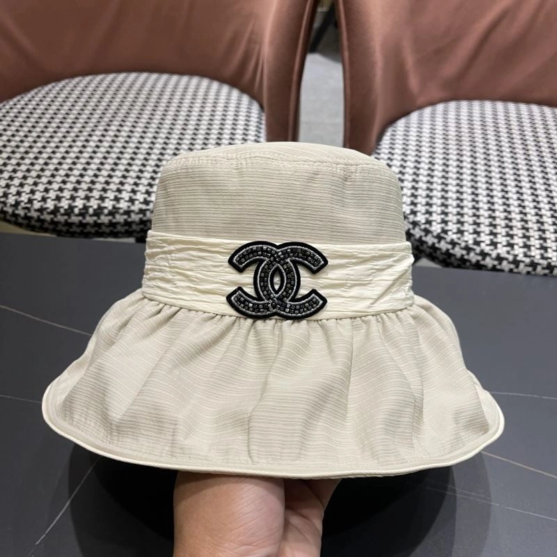Chanel Caps Neat 259815