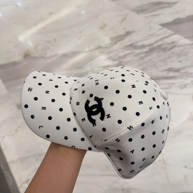 Chanel Caps Trendy 259793