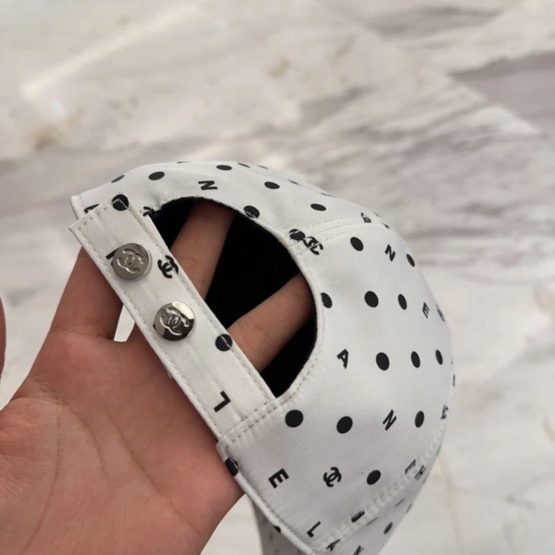 Chanel Caps Trendy 259793