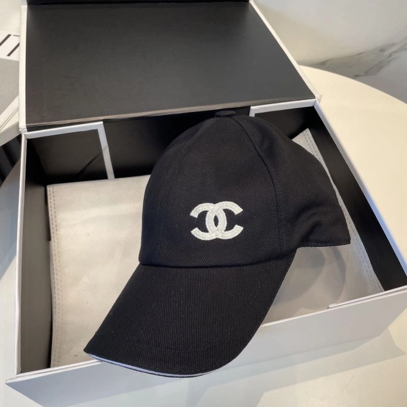 Chanel Caps UrbanStyle 259785