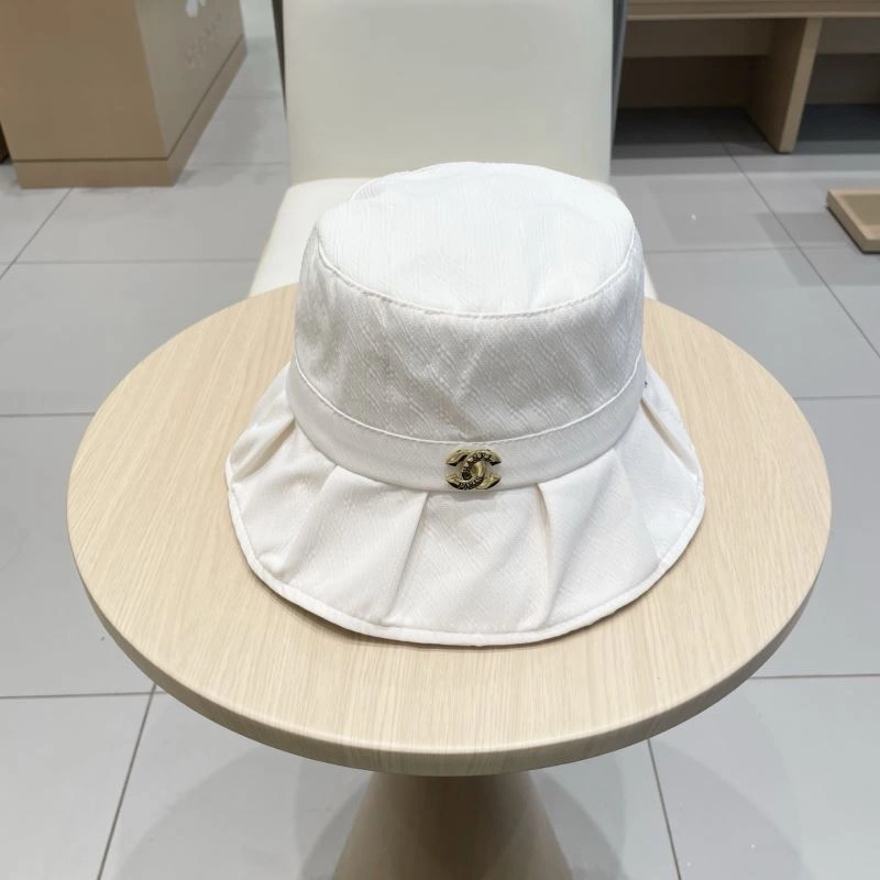 Chanel Caps Chic 259759