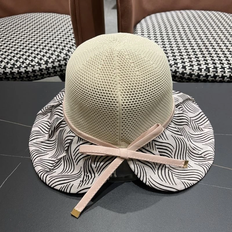 Lightweight Chanel Caps 259736