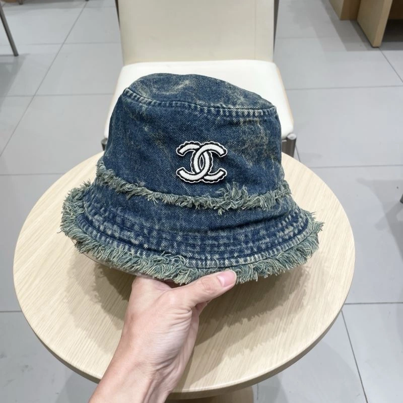 Chanel Caps Elegant 259708