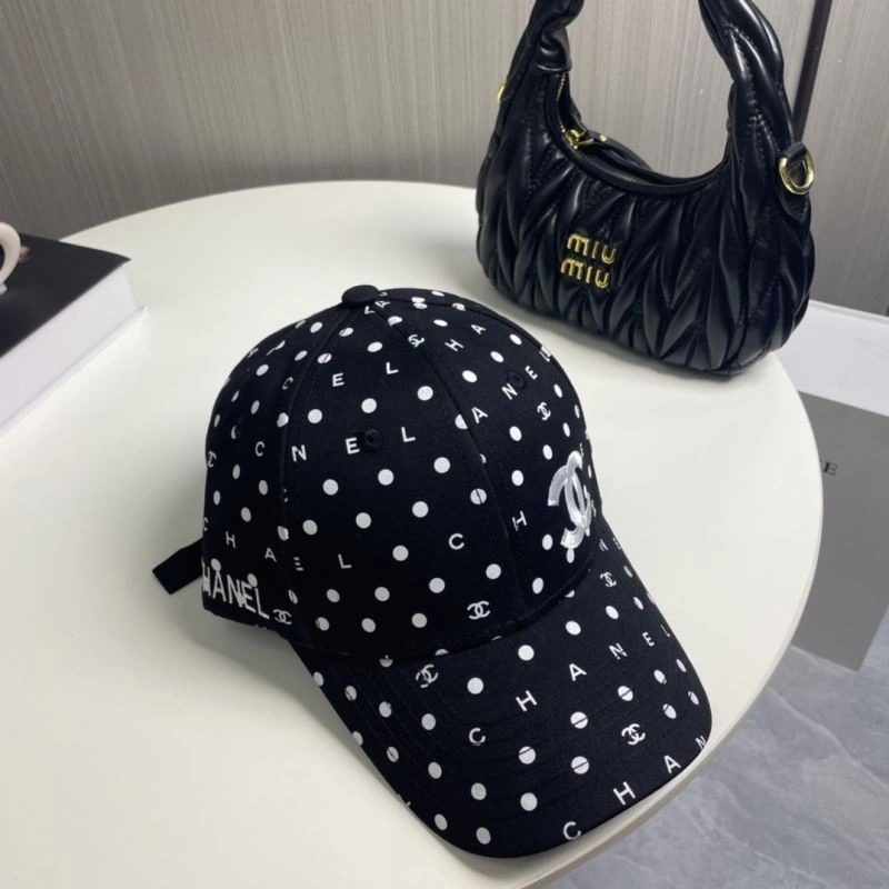 Sporty Chanel Caps 259693
