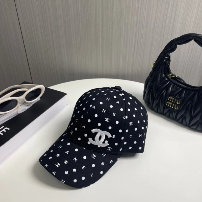 Sporty Chanel Caps 259693