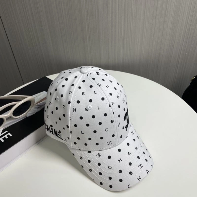 Chanel Caps Effortless 259684