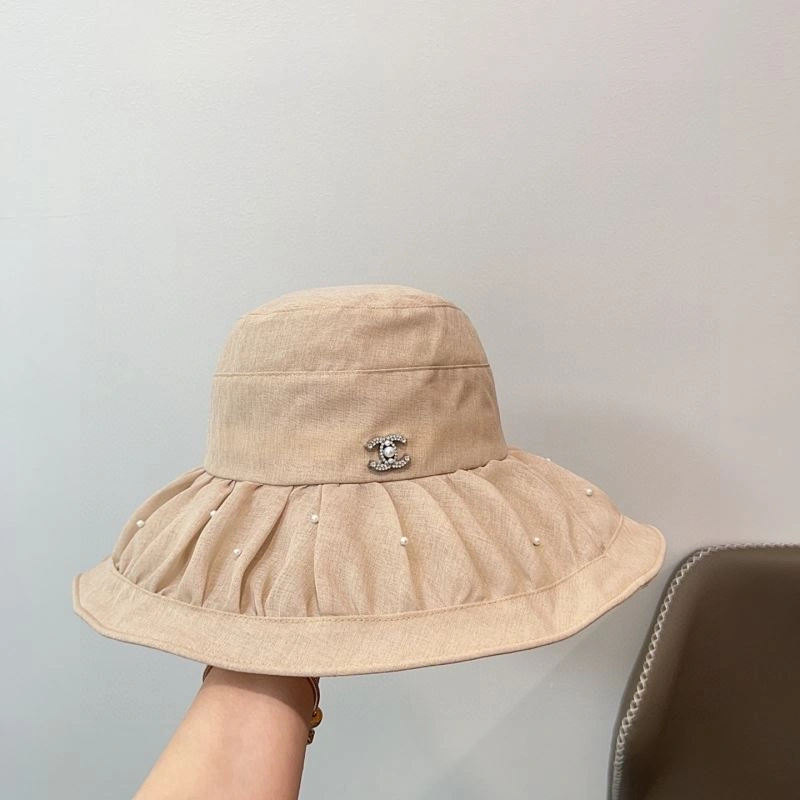 Chanel Caps Effortless 259688