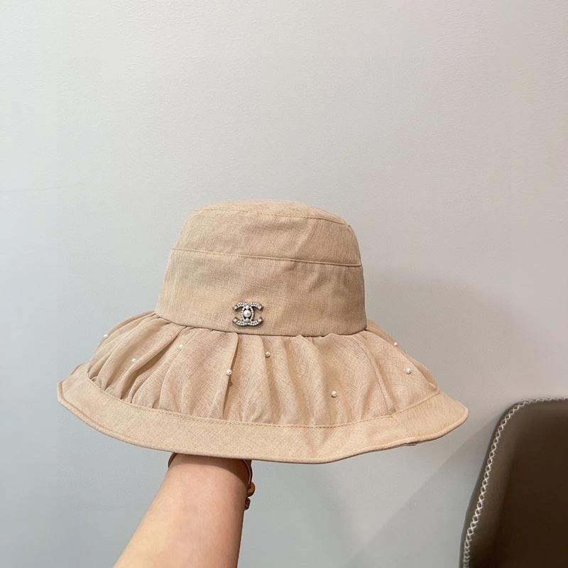Chanel Caps Effortless 259688