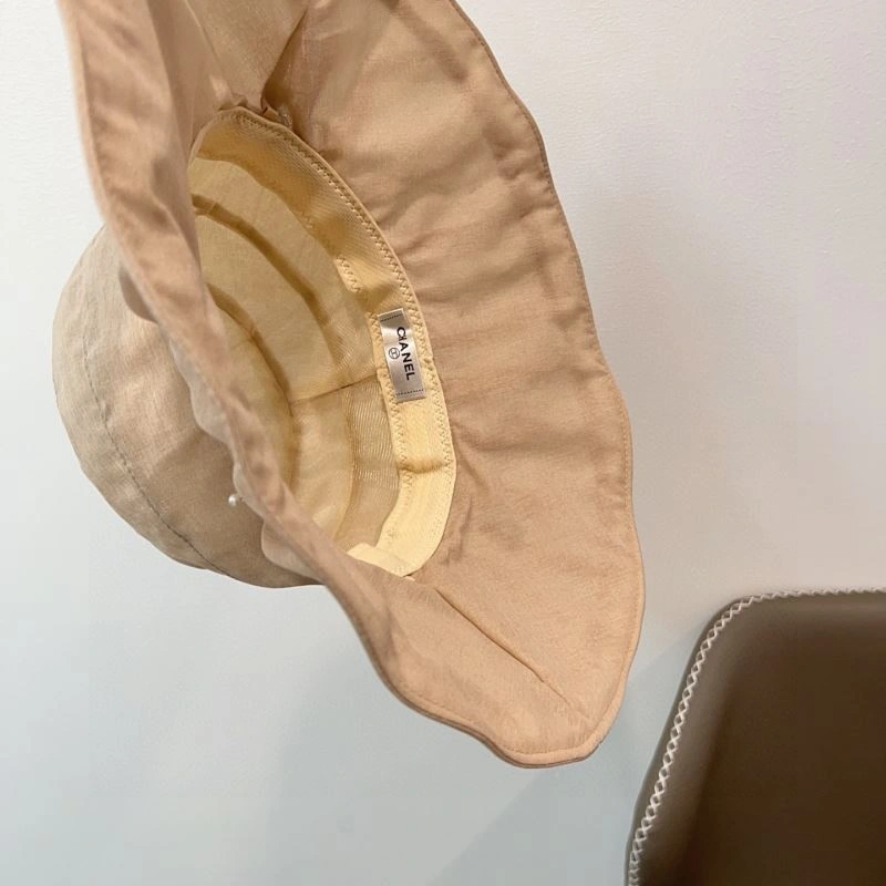 Chanel Caps Effortless 259688