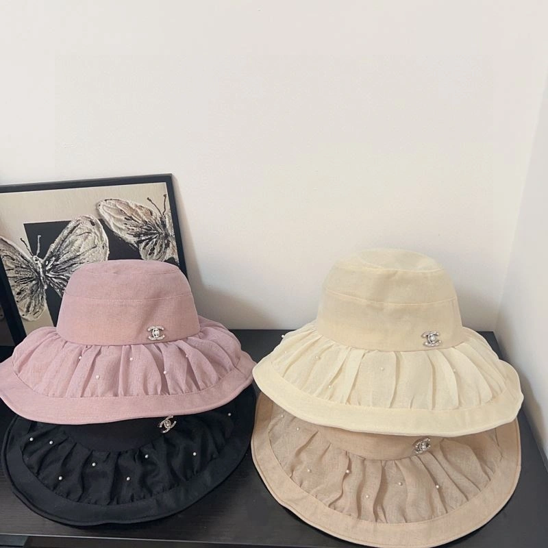 Chanel Caps Effortless 259688