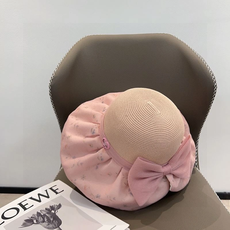 Casual Chanel Caps 259638