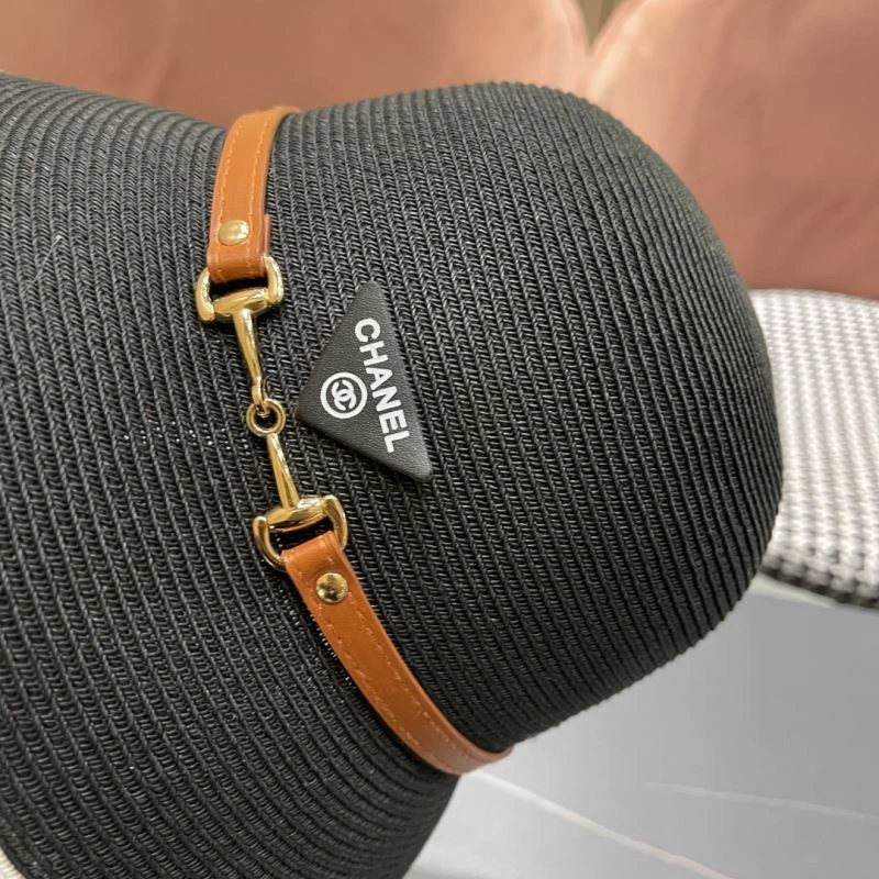 Chanel Caps Sleek 259654
