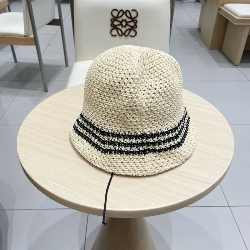 Chanel Caps Trendsetting 259641