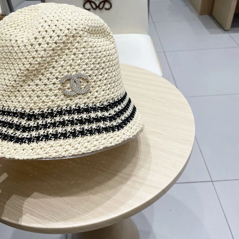 Chanel Caps Trendsetting 259641