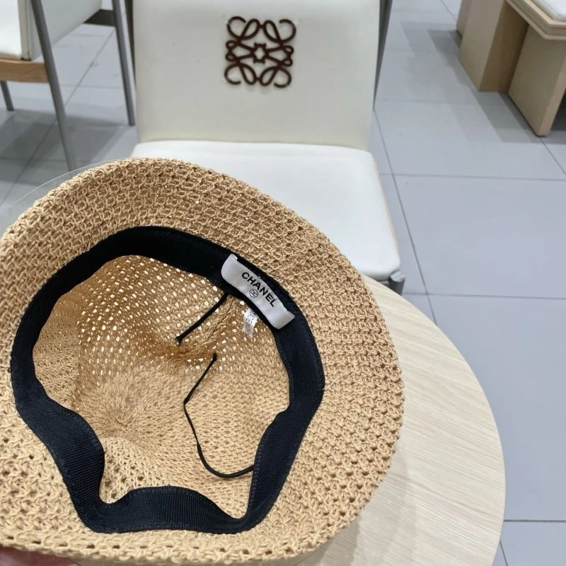 Chanel Caps Cozy 259636