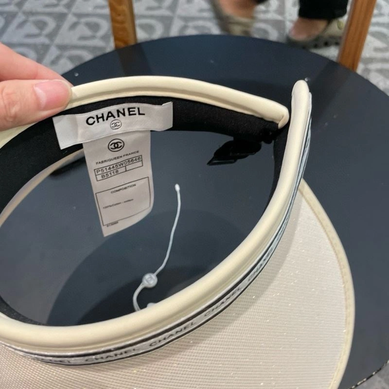 Comfortable Chanel Caps 259626