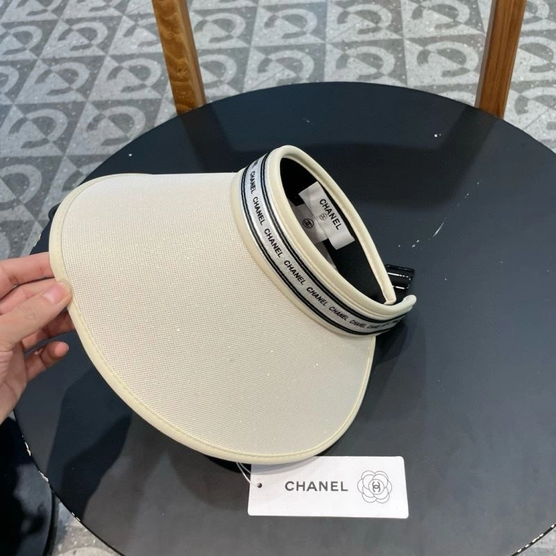 Comfortable Chanel Caps 259626