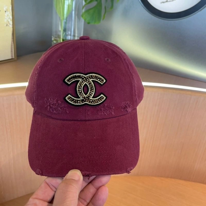 Chanel Caps Versatile 259642