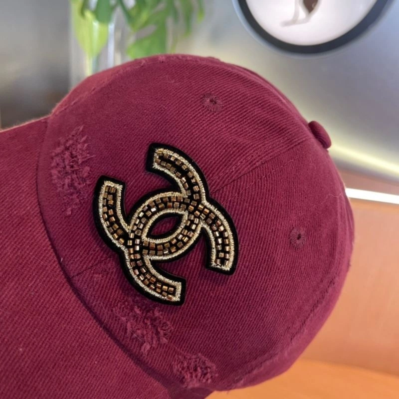 Chanel Caps Versatile 259642