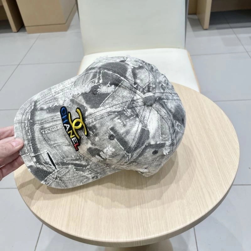 Popular Chanel Caps 259583